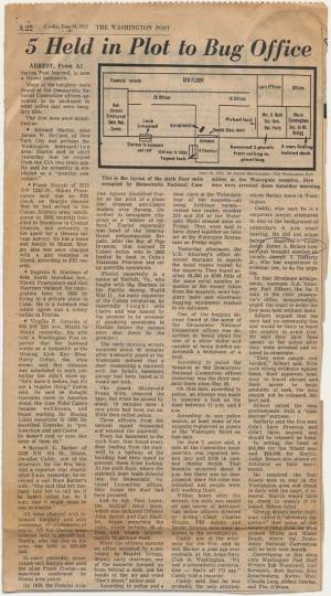 ...이들은 대중이 이 기사에 대해 별로 관심을 가지고 있지 않았음에도 불구하고 이 기사를 눈에 잘 보이는 지면에 반복적으로 실었다... 의제설정이론, 첫 눈에 반한 커뮤니케이션 이론 ...이들은 대중이 이 기사에 대해 별로 관심을 가지고 있지 않았음에도 불구하고 이 기사를 눈에 잘 보이는 지면에 반복적으로 실었다... 의제설정이론, 첫 눈에 반한 커뮤니케이션 이론