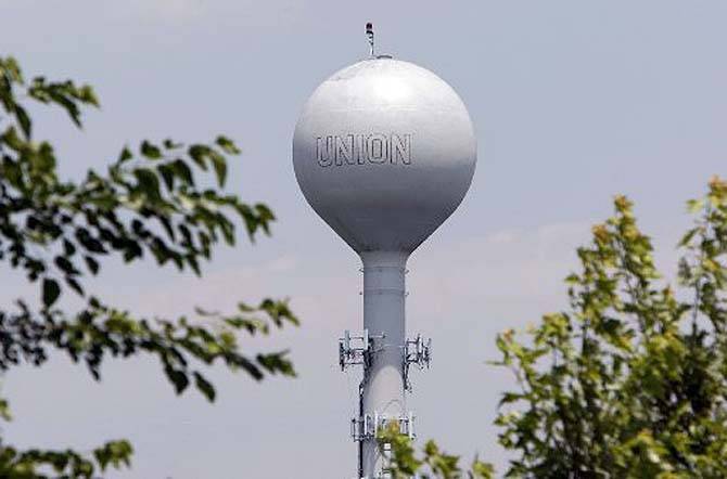 20090707EJM  8/9  Water Sphere.   Union for HYPERLOCAL for NJ.COM for Union...